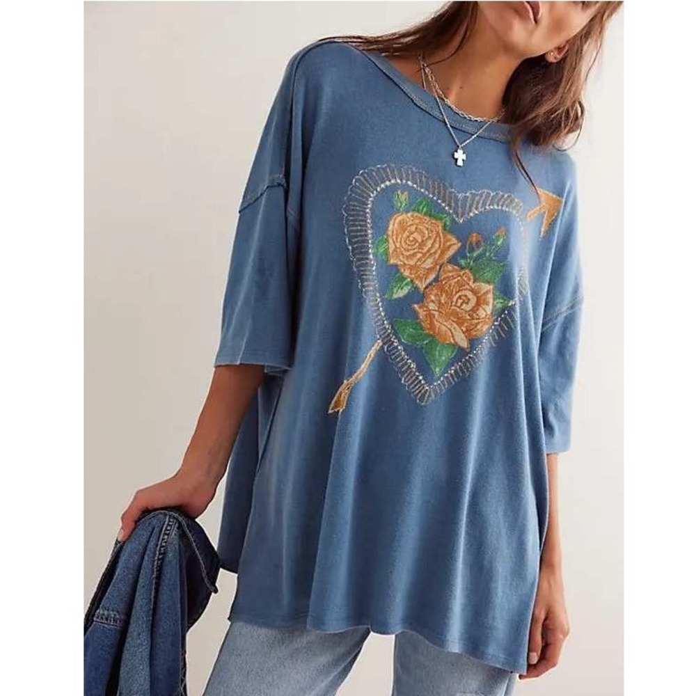 Free People Love Rose Tee Womens XL Blue Heart Graphic Oversized Slouchy Cotton